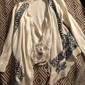 Hollister cream and black cardigan